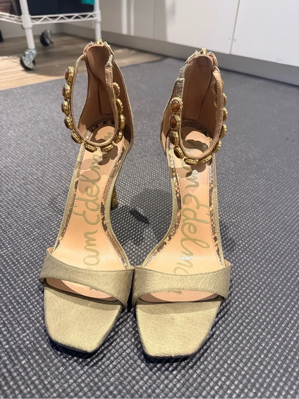 Sam Edelman Lyra Light Olive Jeweled Ankle Strap Heels Size 8